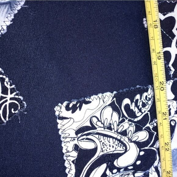 Fruit of the Loom Plus Black Longsleeves Quilted Fleece Women's Sweater 4XL - Picture 4 of 7